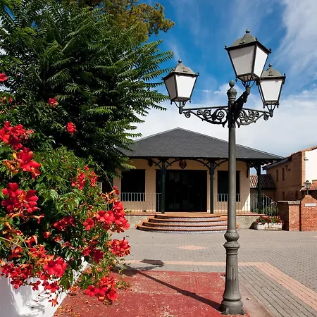 Dehesa La Cenia 4* Mansilla de las Mulas